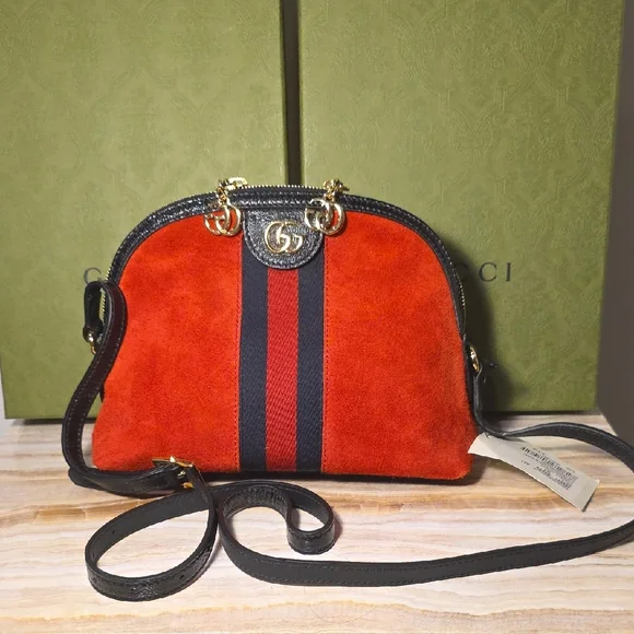 Gucci Red and Black Crossbody Bag - Picture 3 of 14